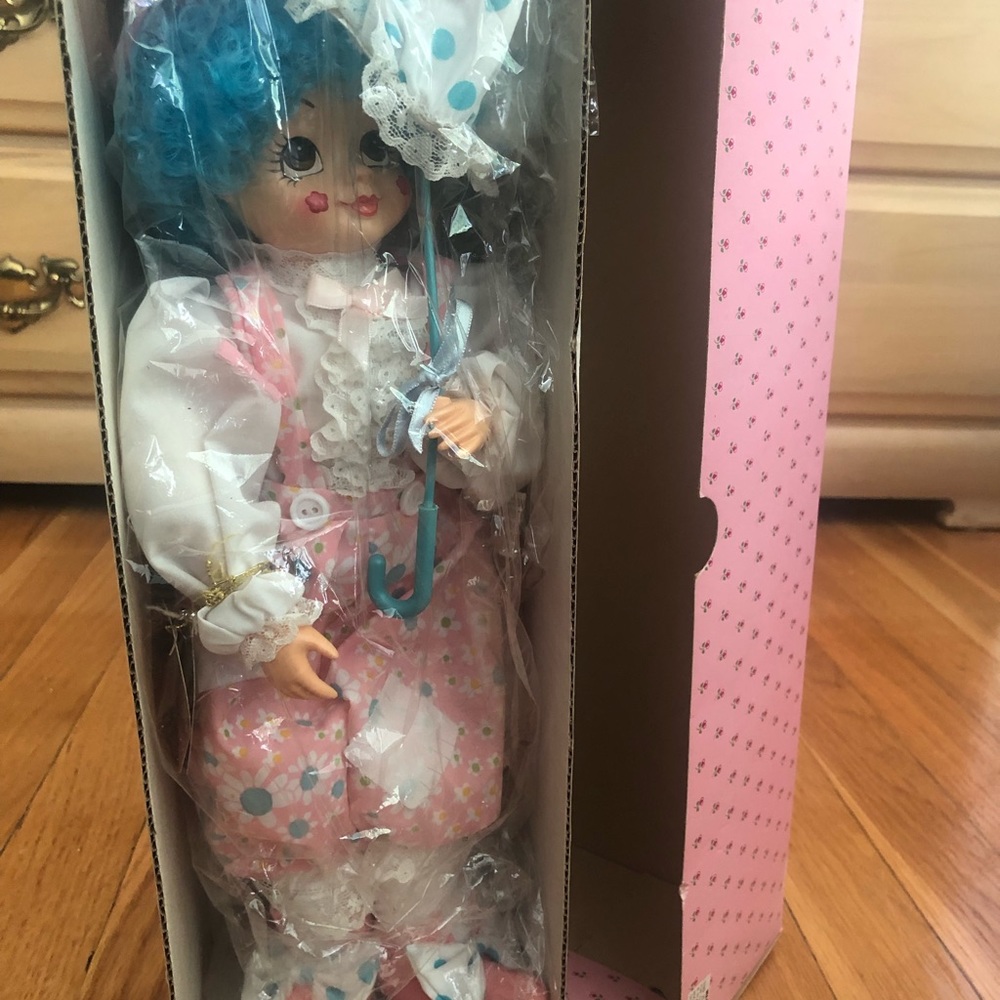 Brinn’s 1989 Porcelain Clown Doll